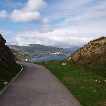 Hotel Muskiz Ξενοδοχείο